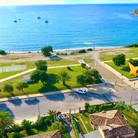 Villa Stella Fronte Mare Porto Frailis Àrbatax Buitenkant foto